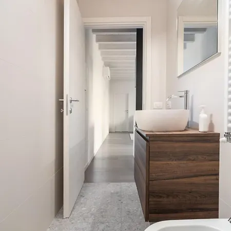 Апартаменты Casa Gina With Pool And View